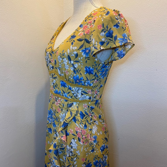 City Studio Yellow Floral Short Sleeve Maxi Dress - Picture 7 of 11